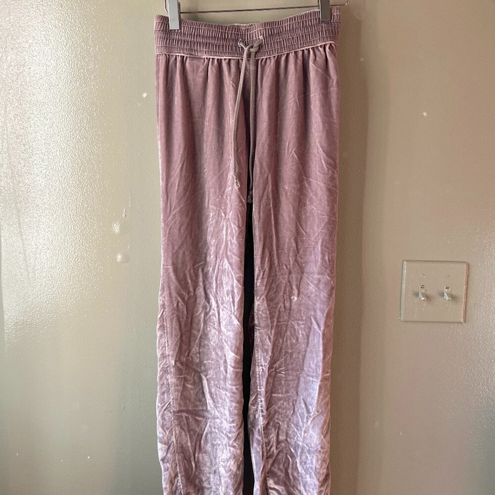 MOTHER Lavender Velvet Pant